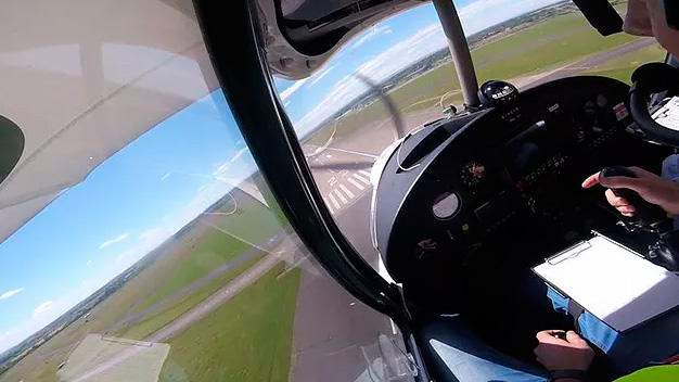 Flight test: Comco Ikarus C42C - Pilot
