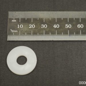 Plastic washer- outside of wheel spat