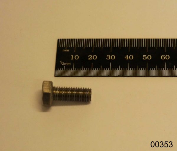 Hexagonal head bolt- M8 x 20