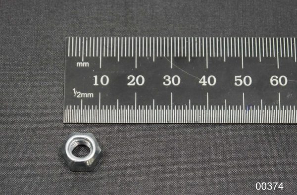 Hexagon nut cleveloc oval M6 selflocking