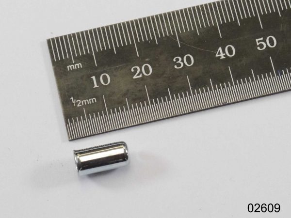 Outer throttle cable end ferrule