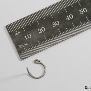 Wire spring clip retainer for angle ball joint
