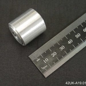 Distance bush for front wheel