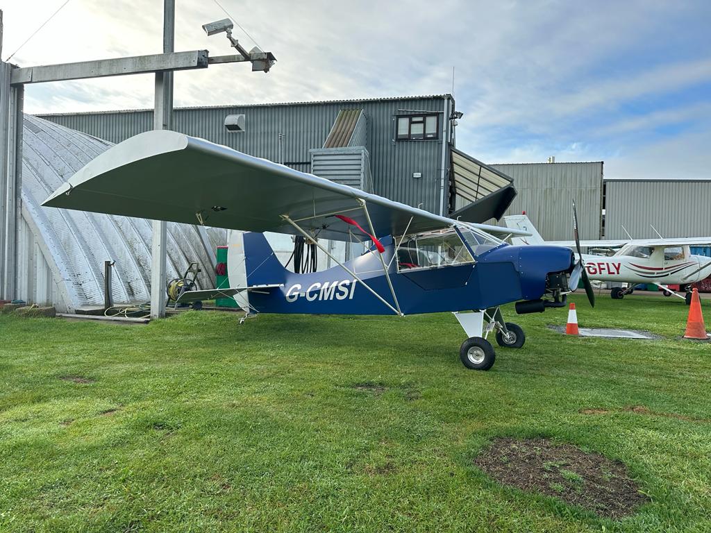 Light aircraft Comco Ikarus C42 Cyclone stands by at the airport, Hoexter  Holzminden airfield, Raeuschenberg, Hoexter, Weserbergland, North Stock  Photo - Alamy