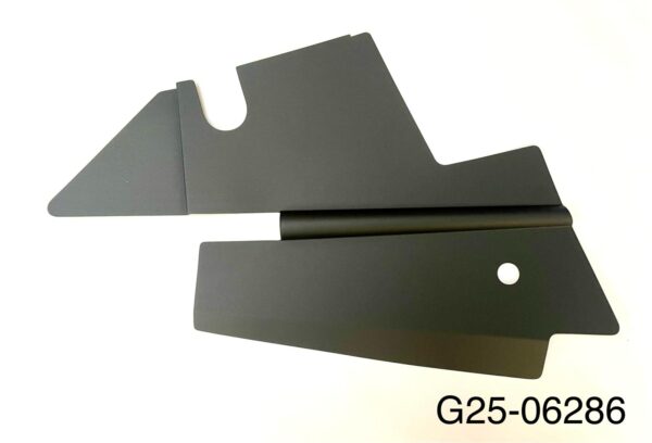 C42A Centre console side panel left (Composite)